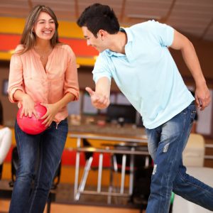 blog-bowling-couple-fitness